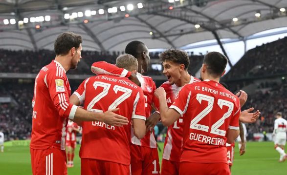 小林忙得更 小林忙得更